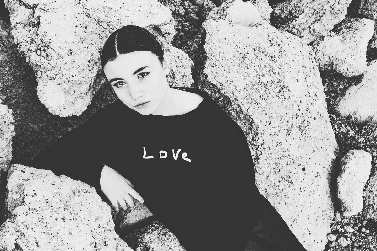 LOVE | word line
