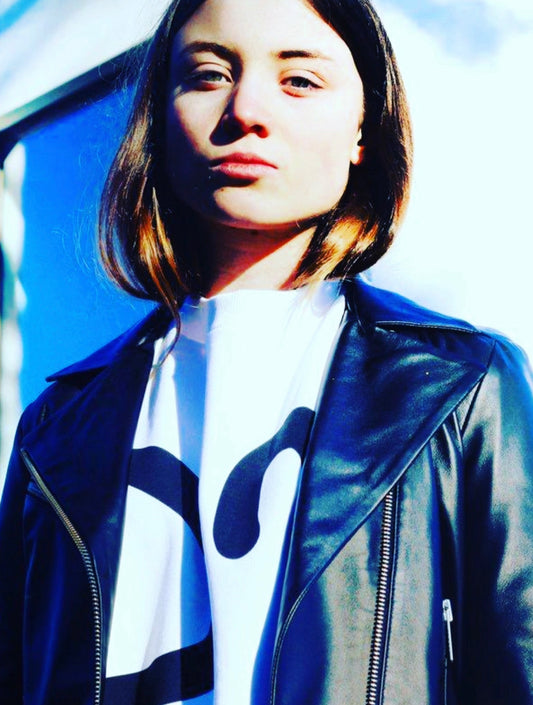 DJ